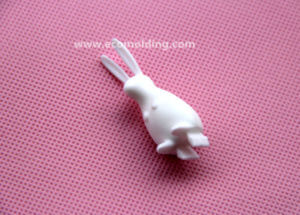 rabbit plastic injection mold